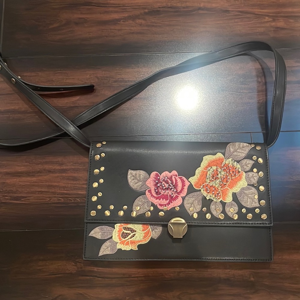 Vintage crossbody like new